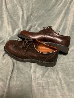 Rare Rockport mens chunky Wingtip Oxfords. Street party design. NWOB. SZ. 13M.
